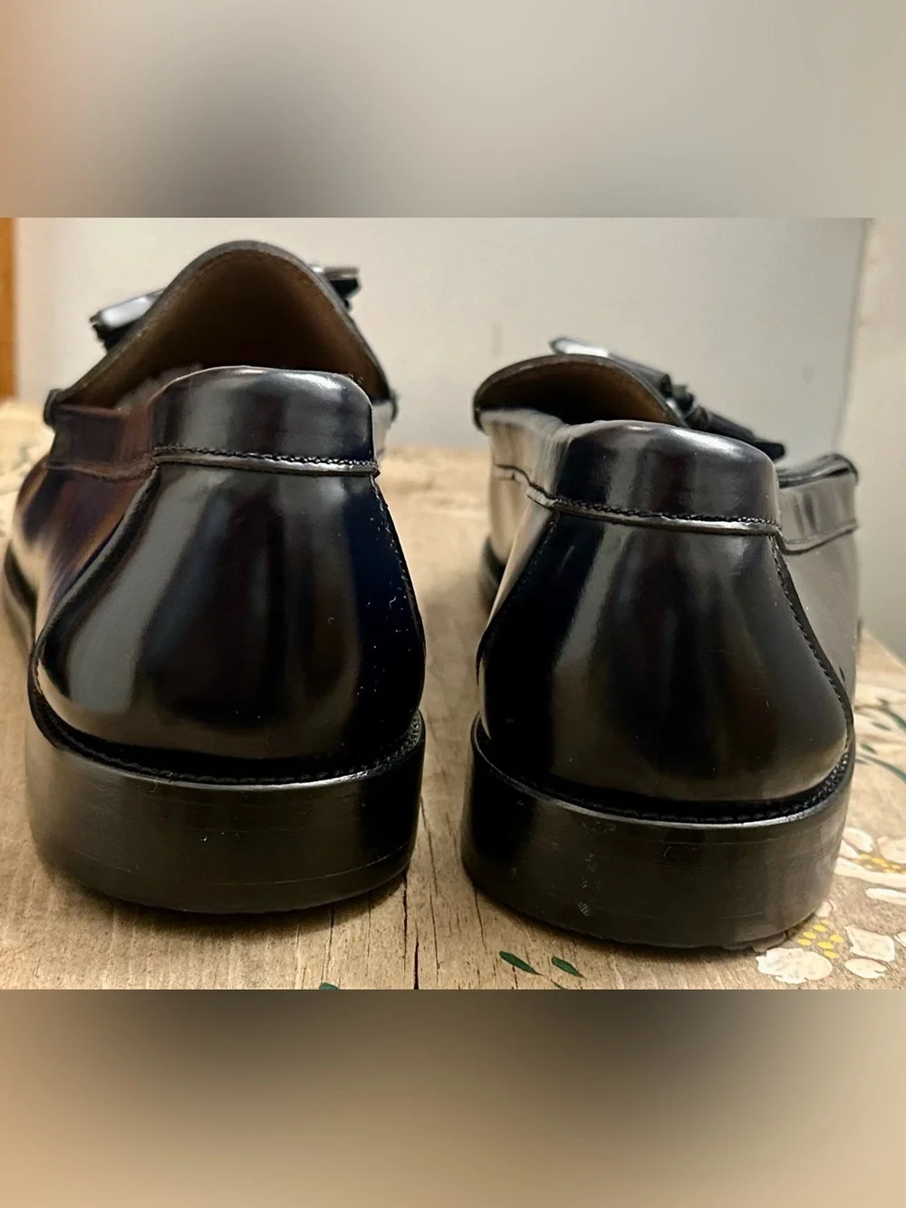 Zara Men's Glossy Navy Tassel Kiltie Loafers